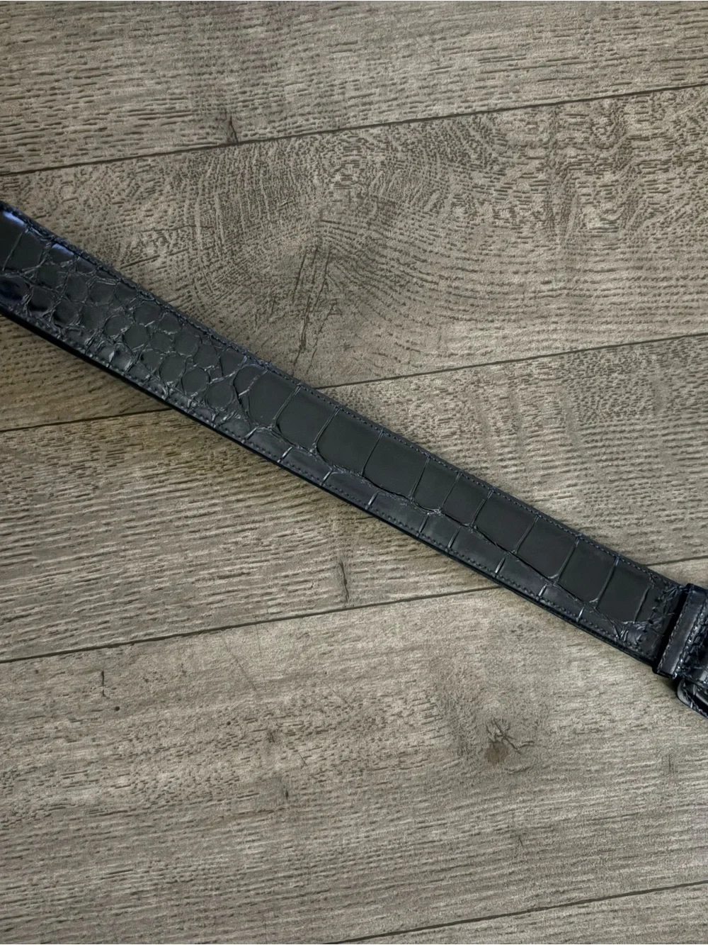 Women’s Navy Blue Croc-Embossed Leather Belt with Round Buckle